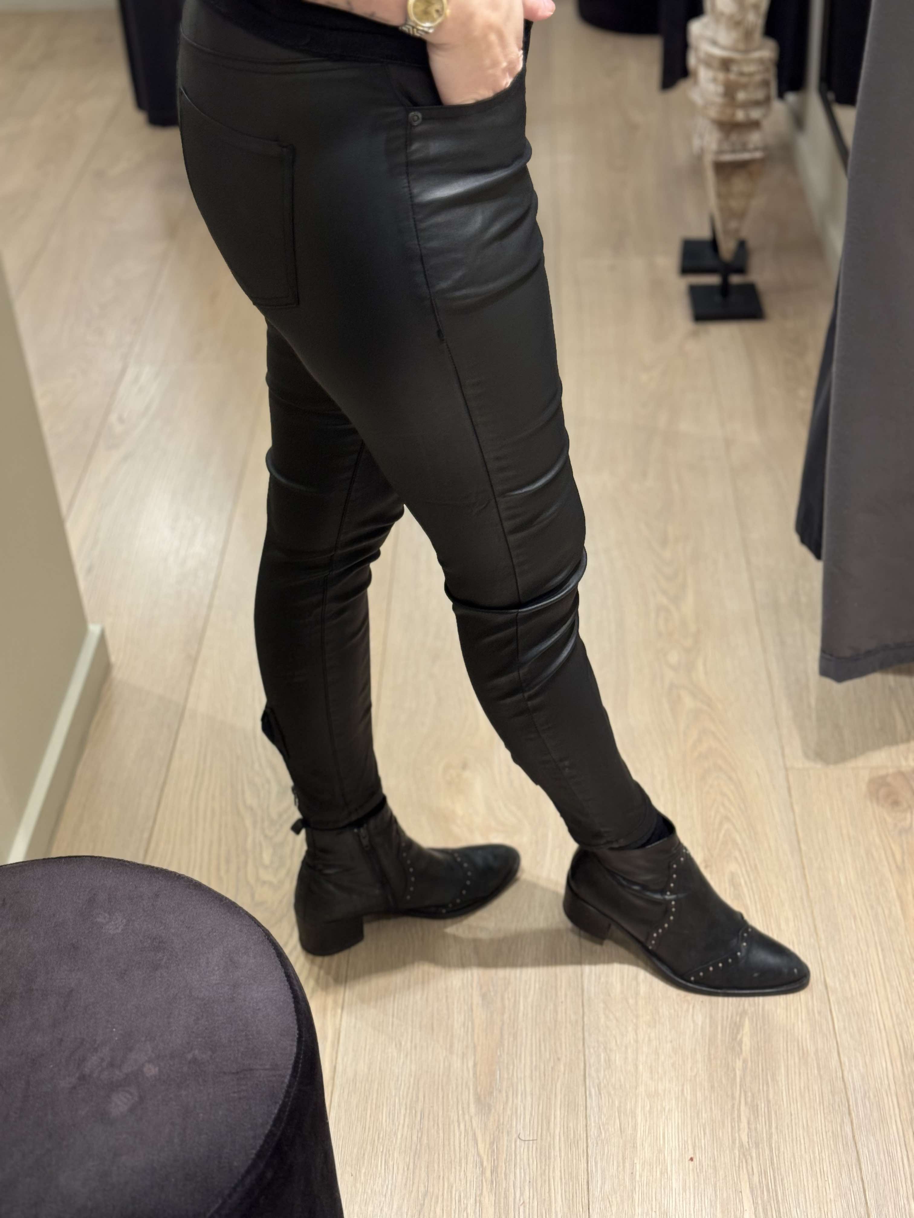 Mapp - Bow - Coated Sort