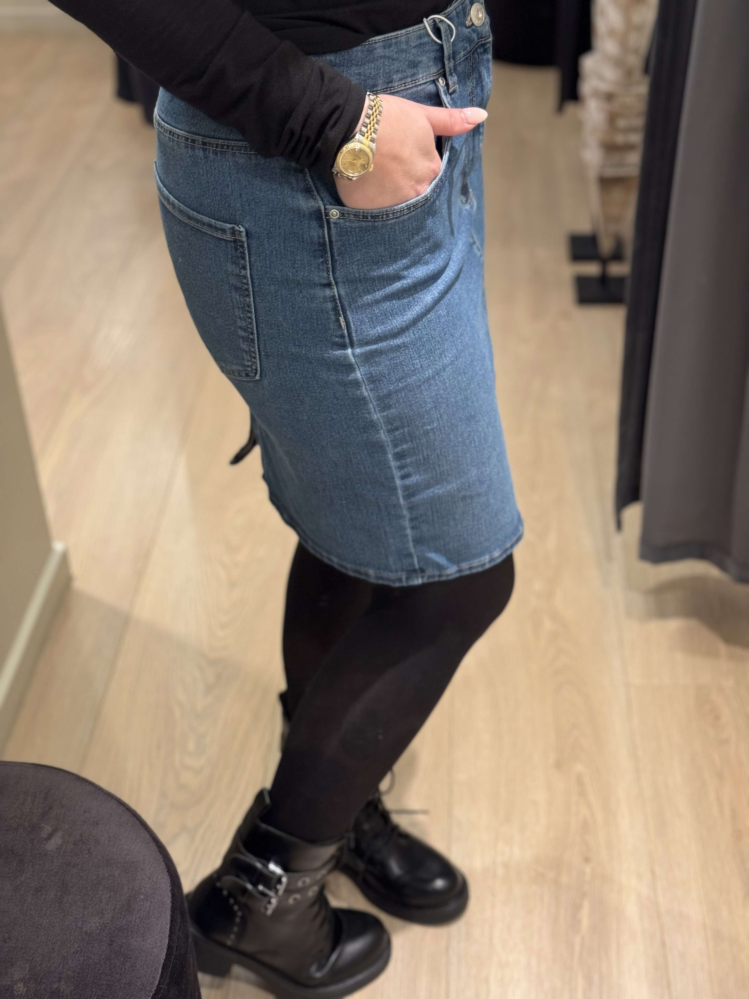 ONLY - Wonder - Nederdel Kort