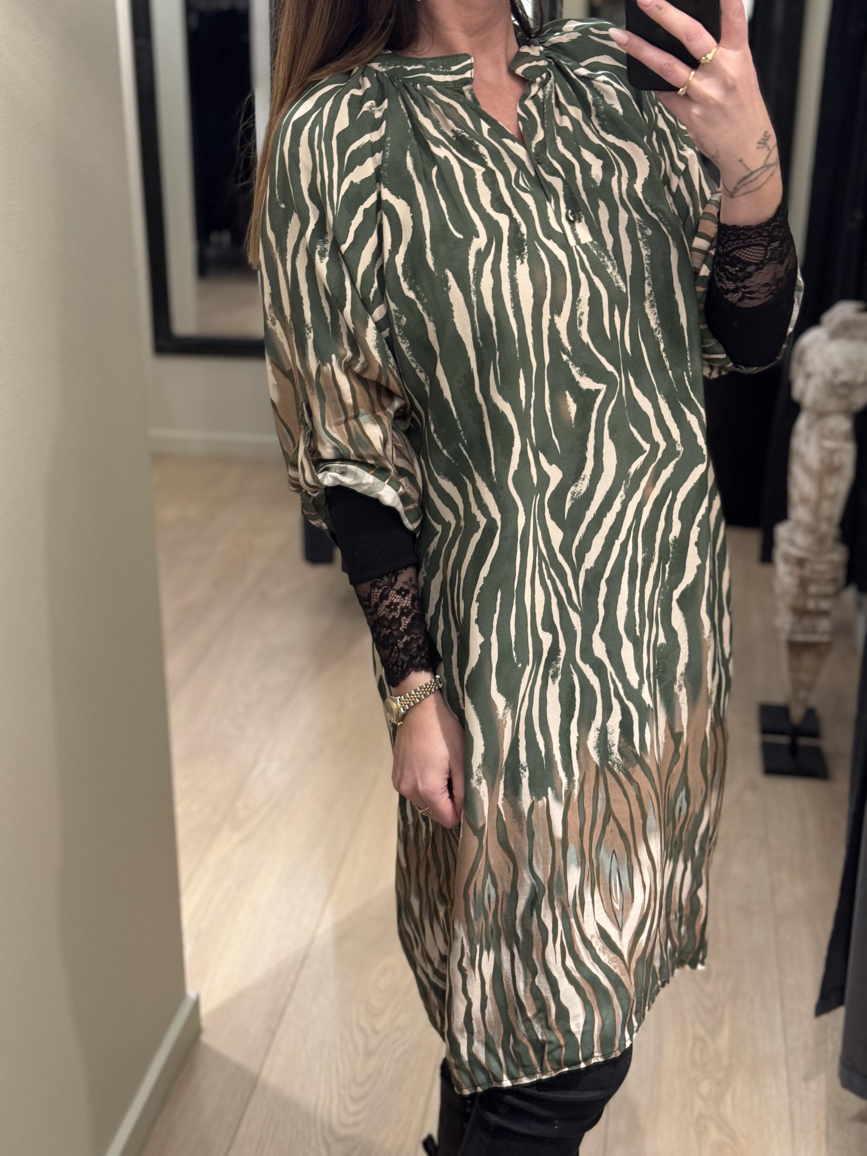 Marta - Jeanette - Tunika Grøn