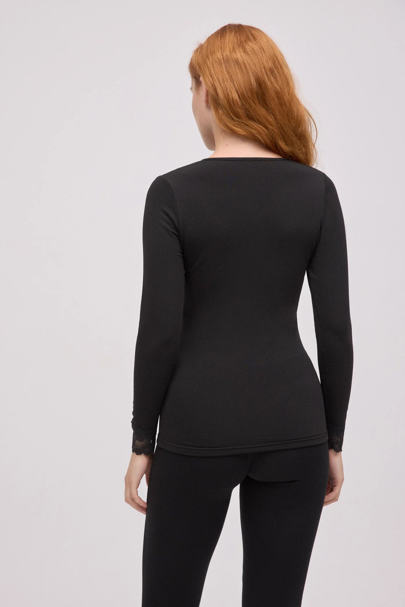 Ysabel Mora - Termo - Bluse Sort