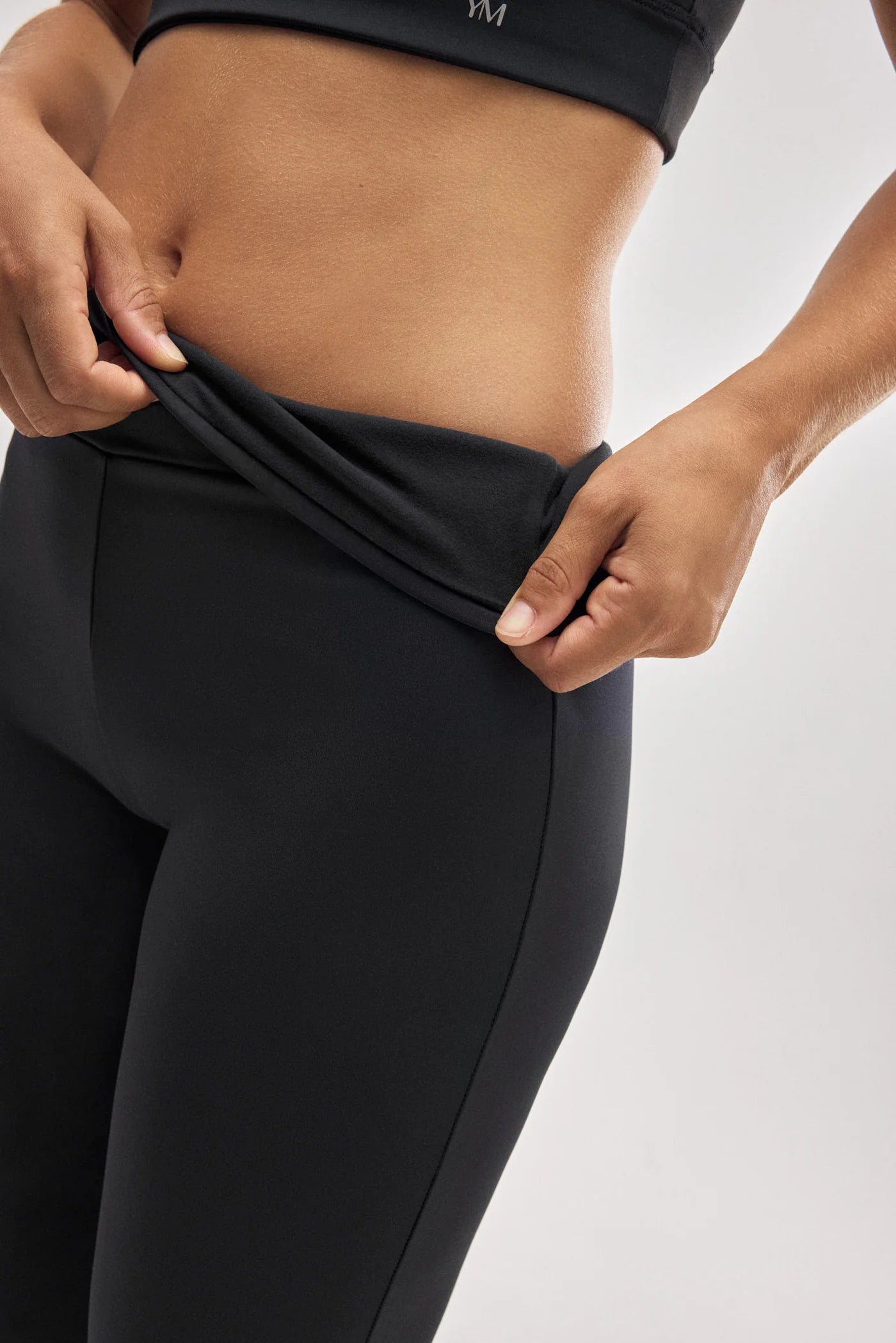 Ysabel mora - Termo - Sports Leggings