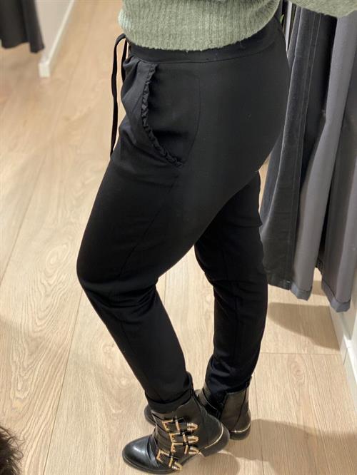 JDY - Catia Ekstra benlængde - Sort