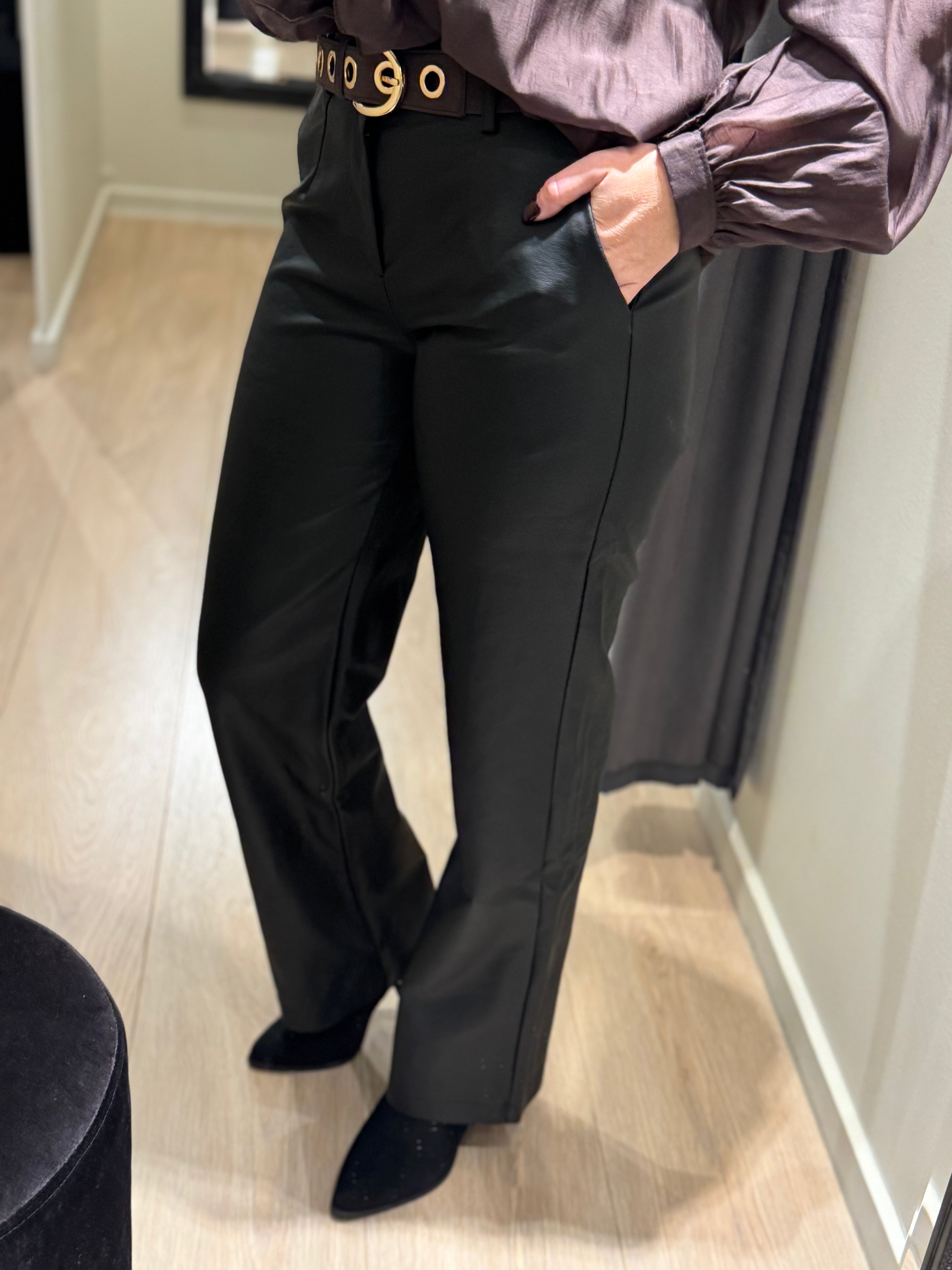 Sisters point - Coated - Sort