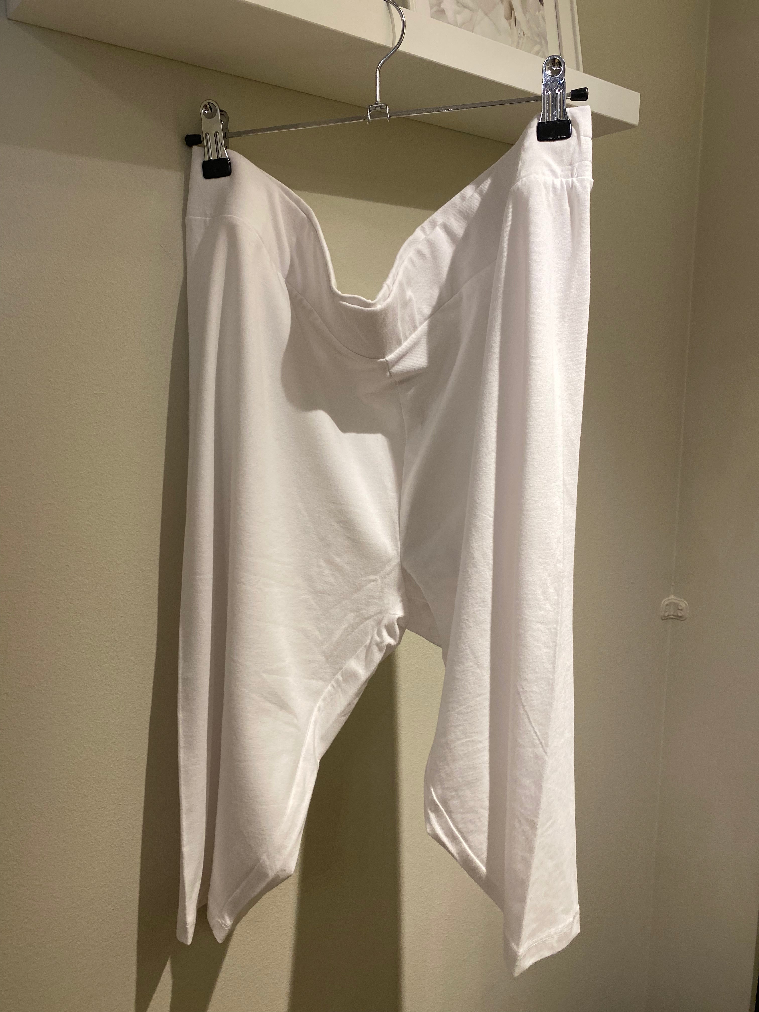 Only Carmakoma - Time - Shorts 3/4 Hvide