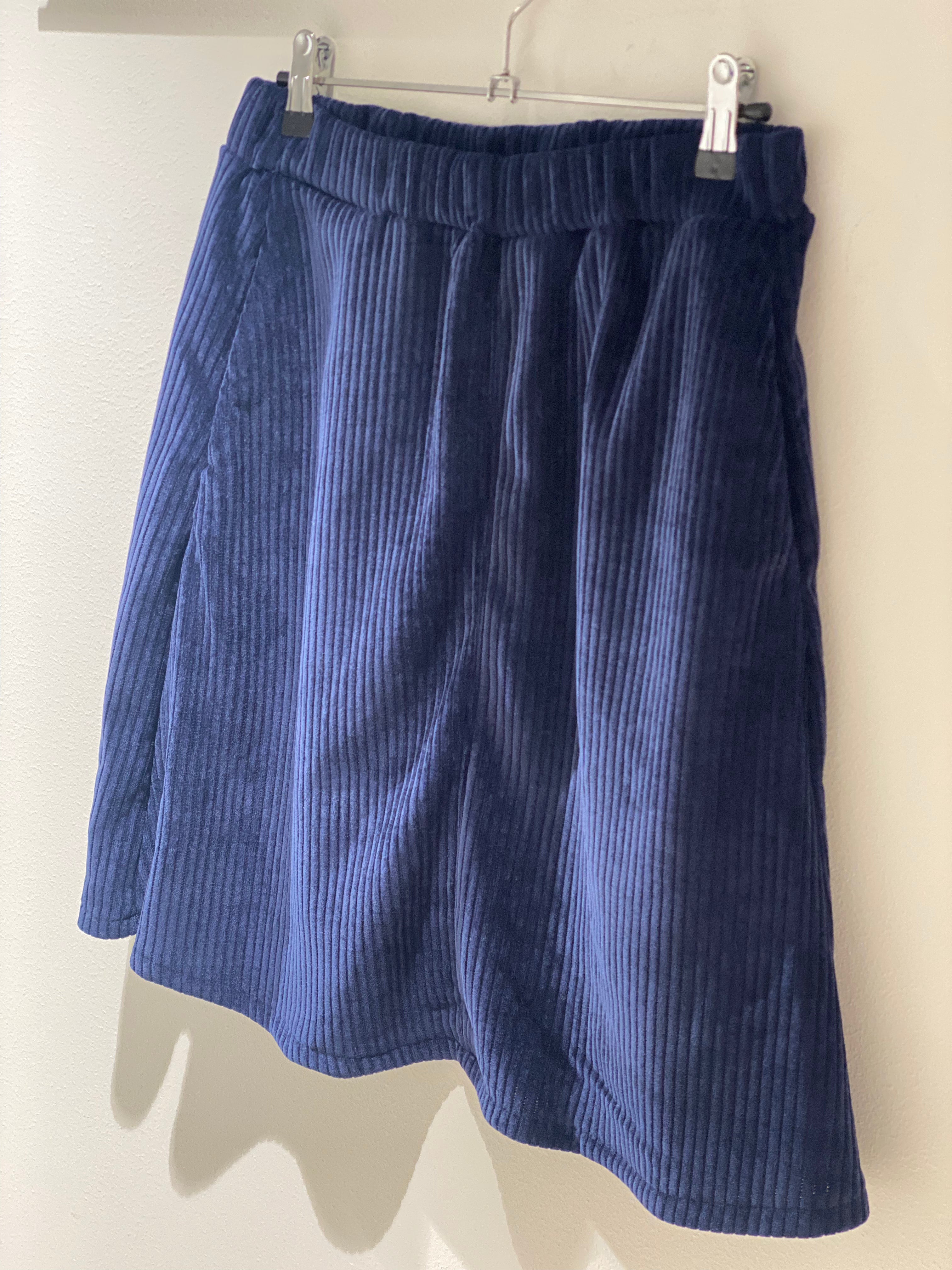 Marta - June - Nederdel Blå