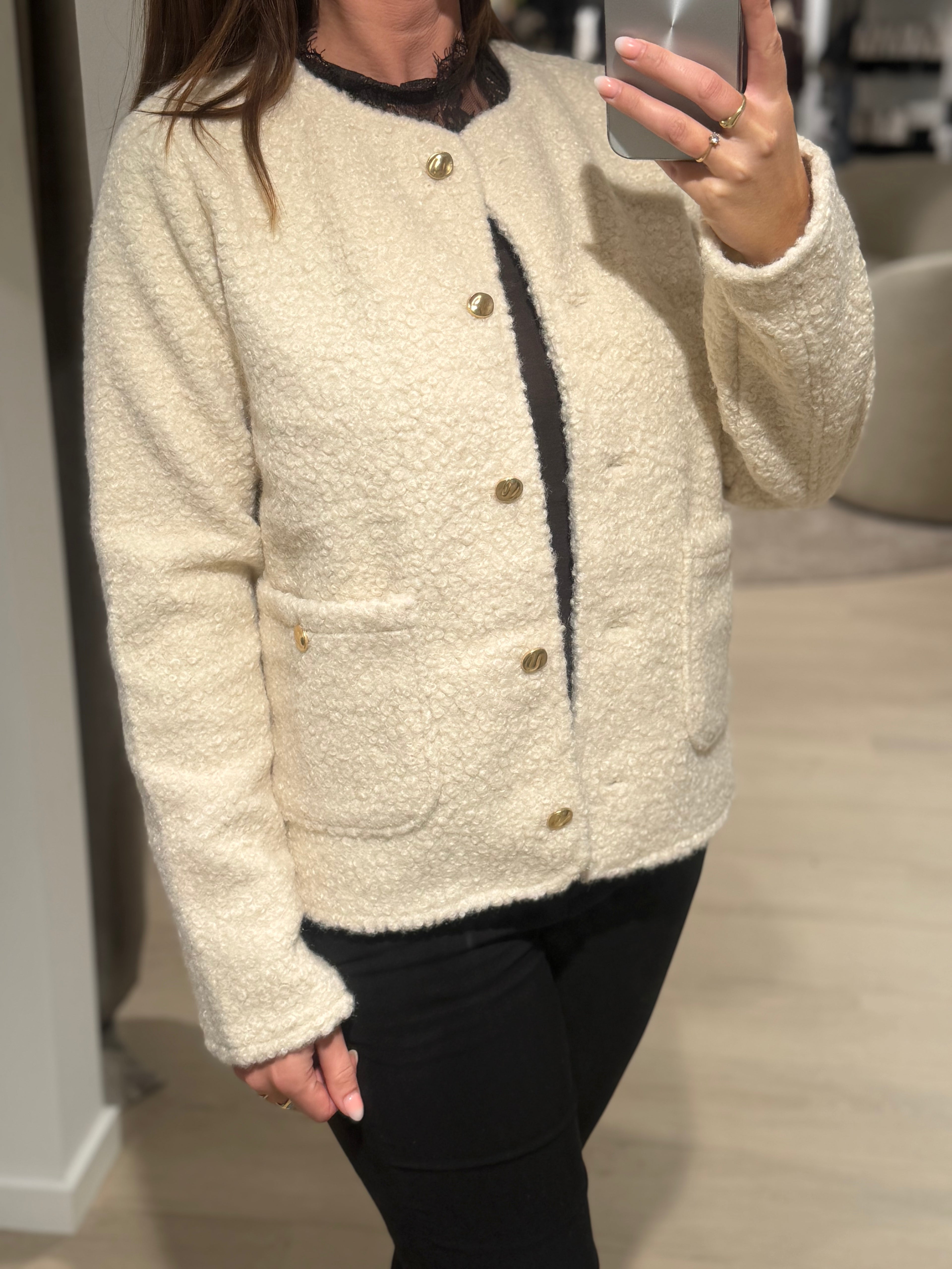 Soyaconcept - Shaima 12 - Jakke Creme