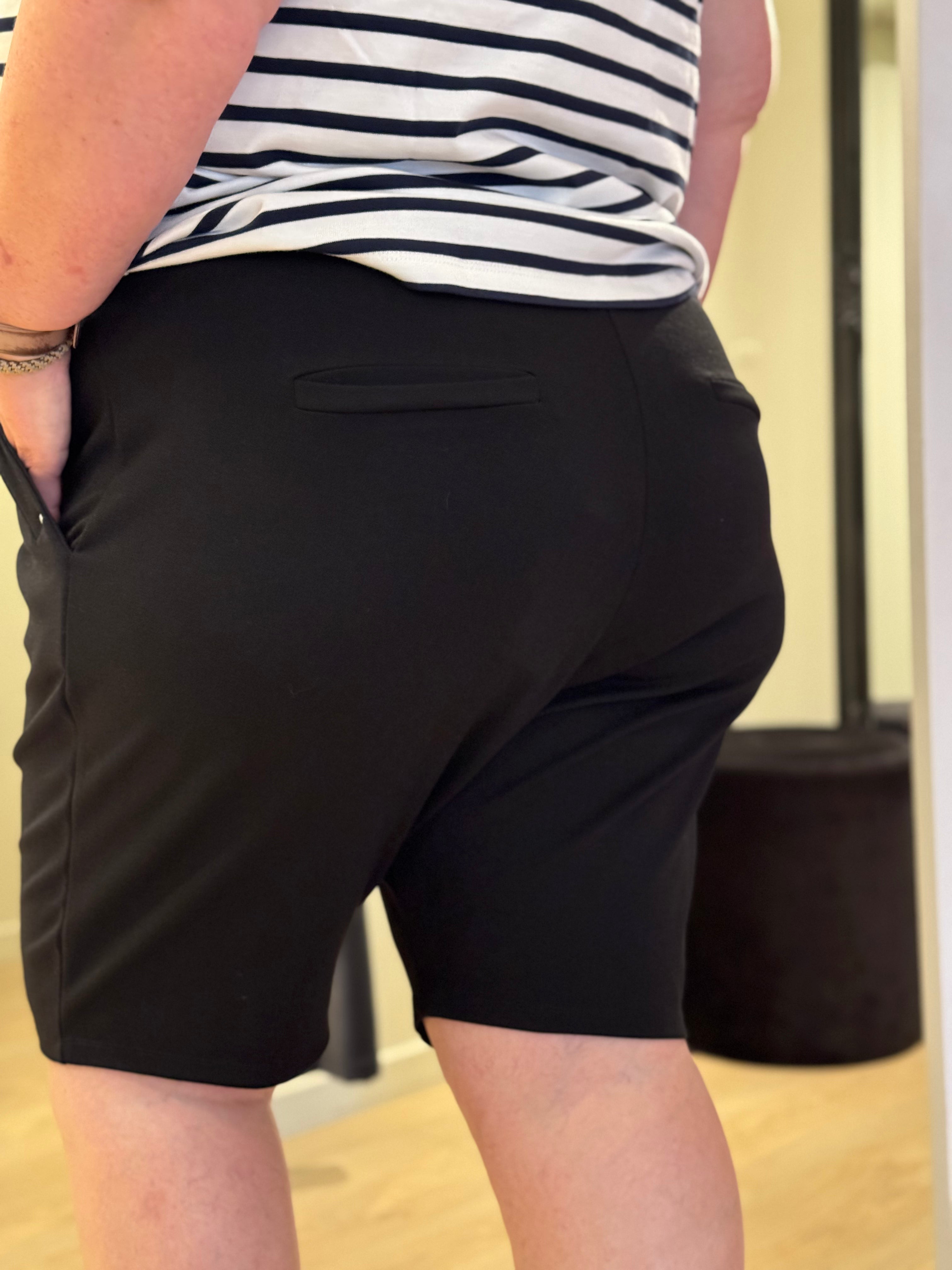 Cassiopeia - Adrianne - Shorts Sort