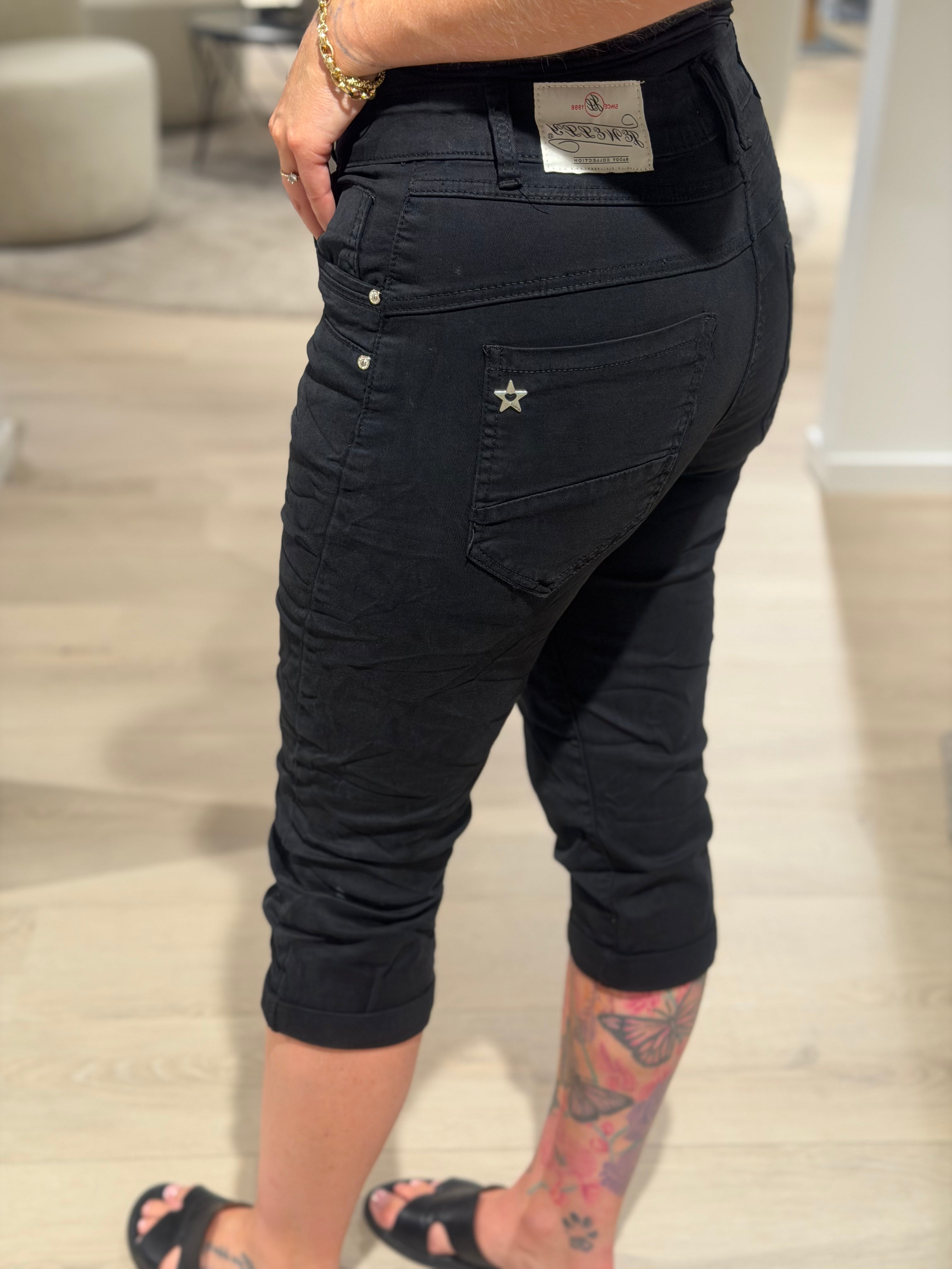Jewelly - Knickers 3/4 - Sort