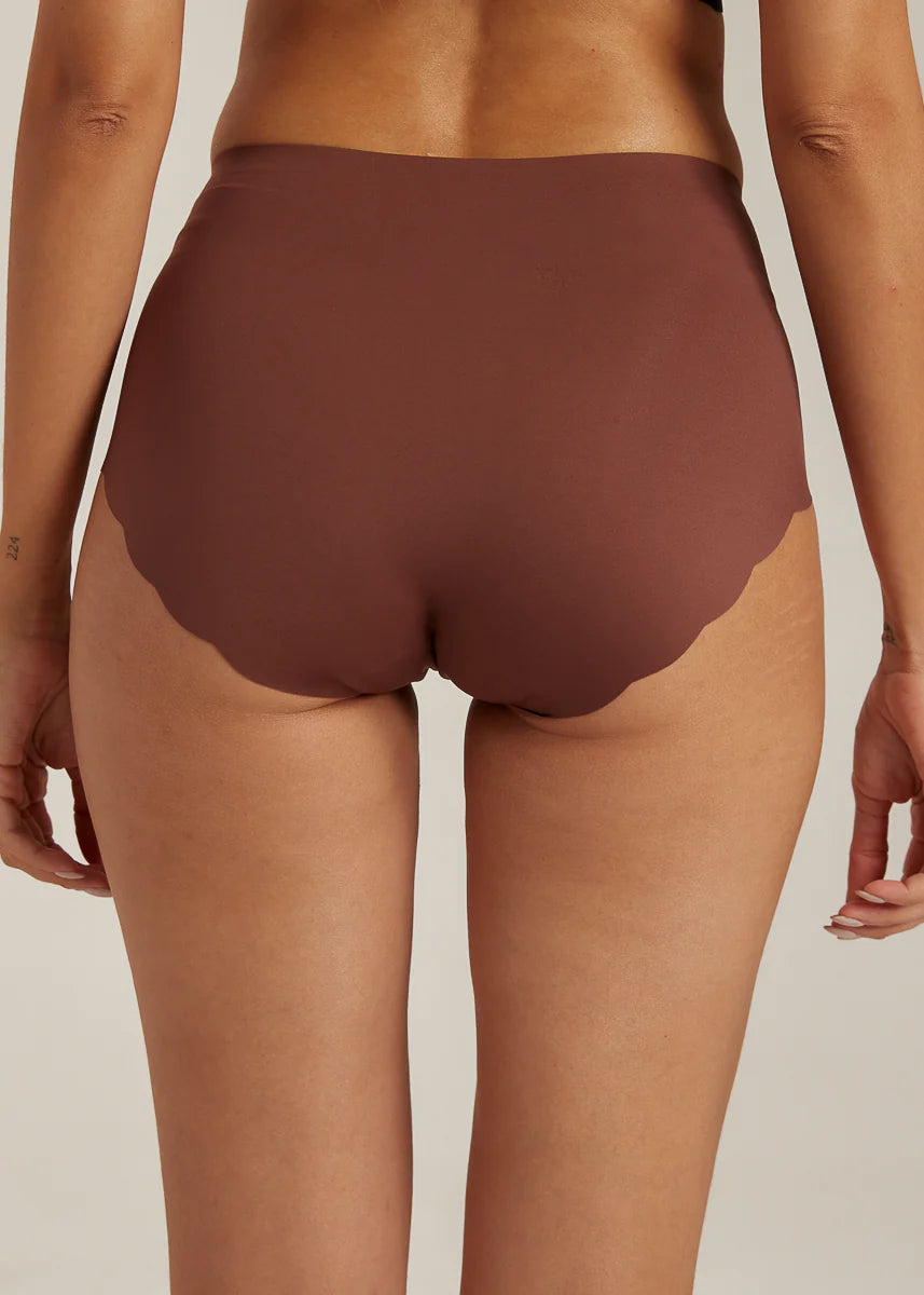 FEMIFEMME - Highwaist Maxi Trusser - Chokoladebrun