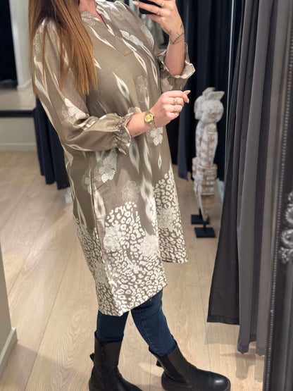 Ofelia - Laura.- Tunika Beige