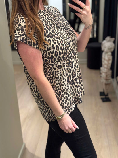 Ofelia - Bina - Top Leo