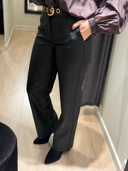 Sisters point - Coated - Sort