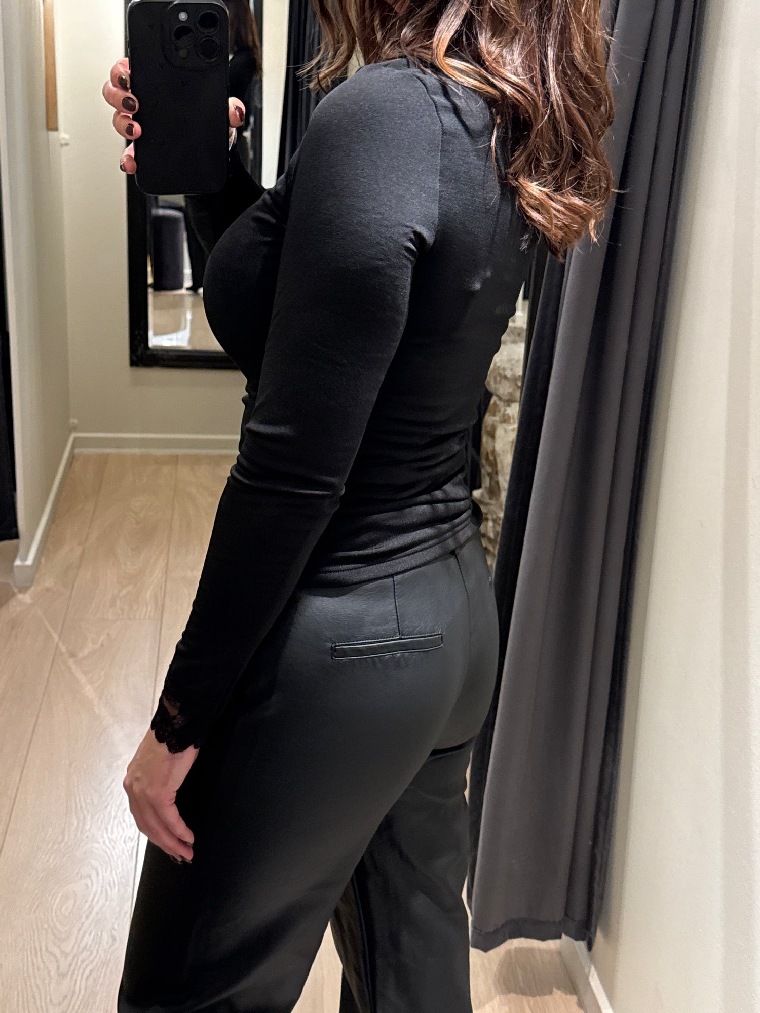 Ysabel Mora - Termo - Bluse Sort