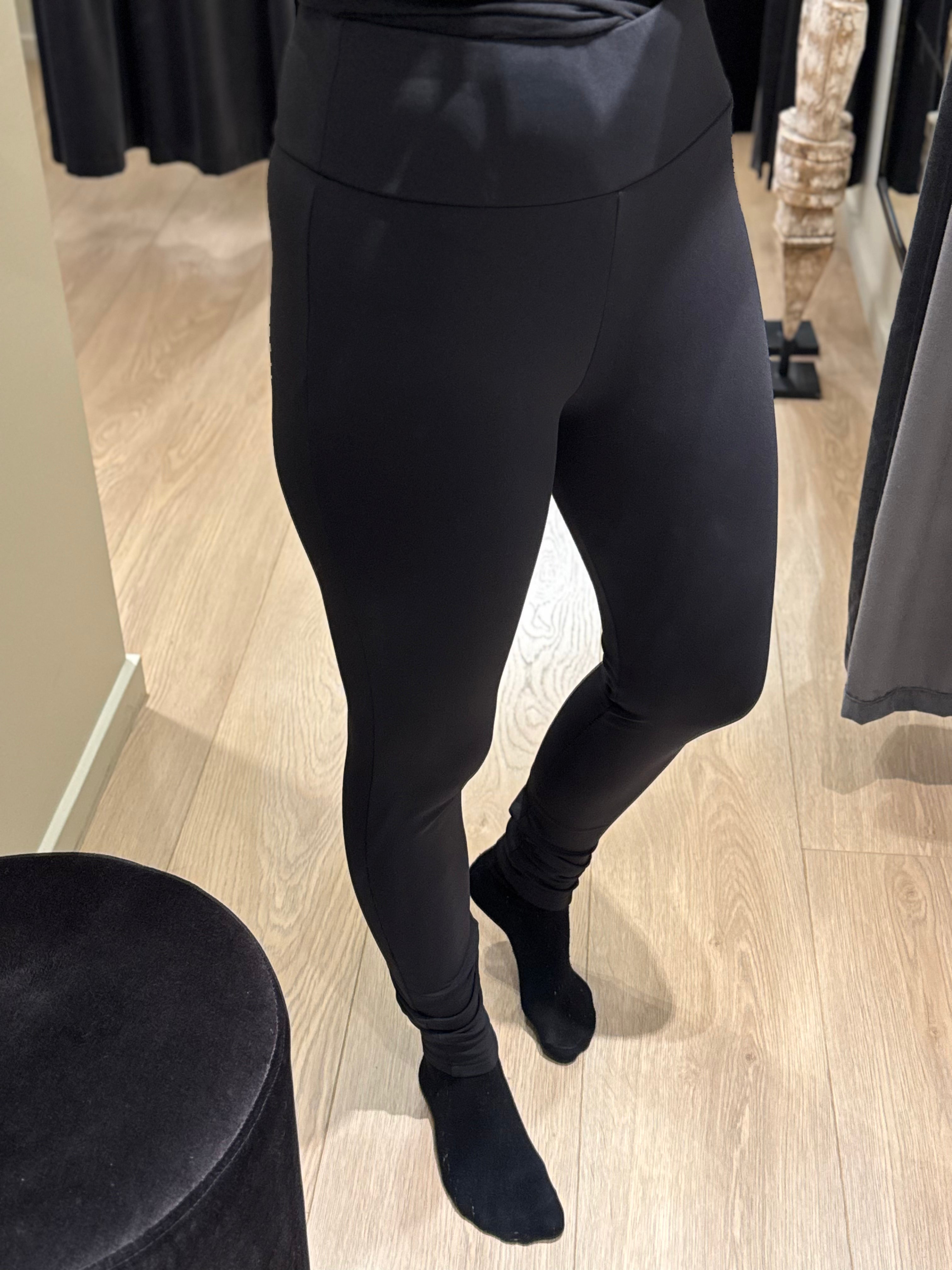 Ysabel mora - Termo - Sports Leggings