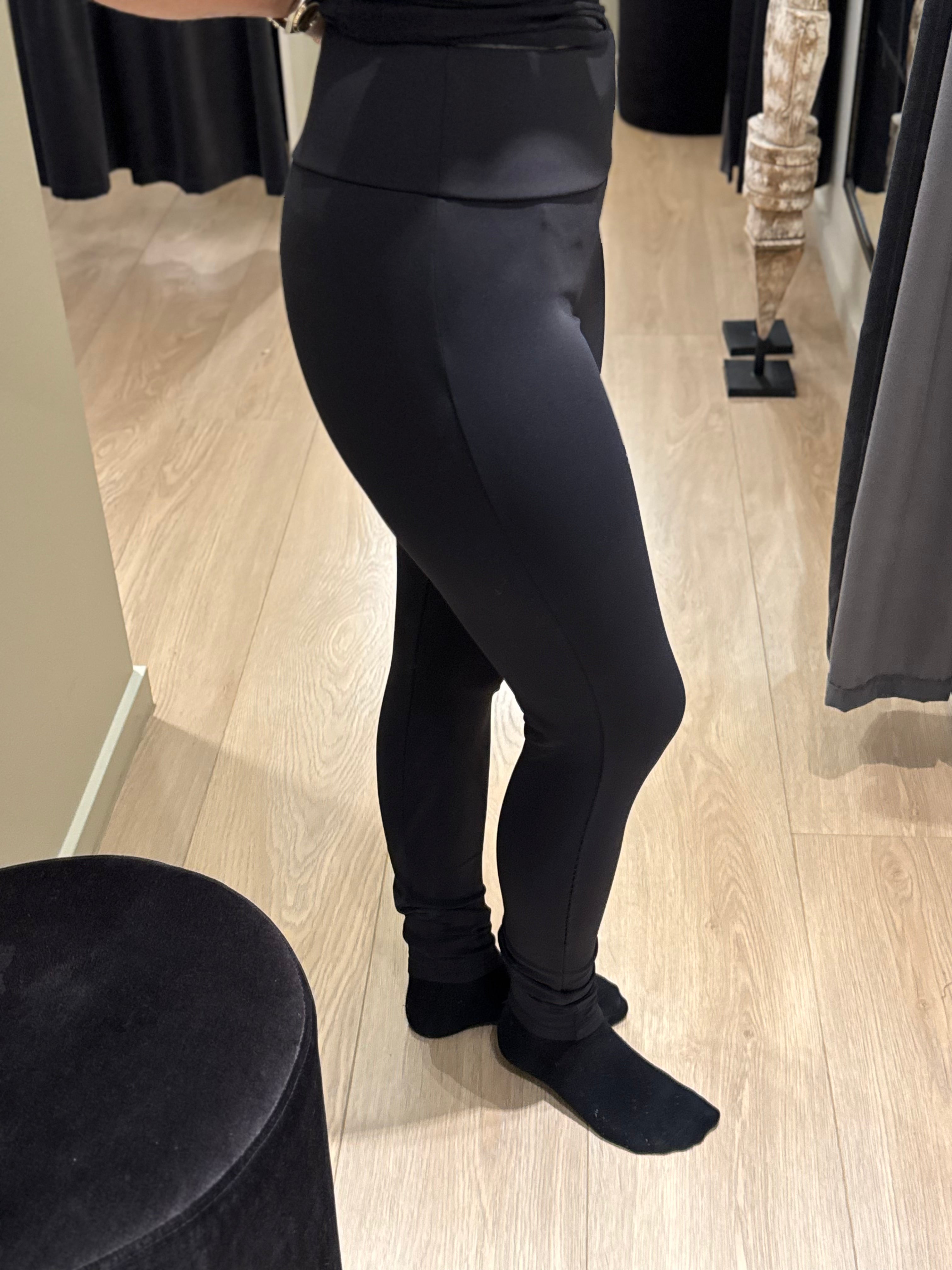 Ysabel mora - Termo - Sports Leggings
