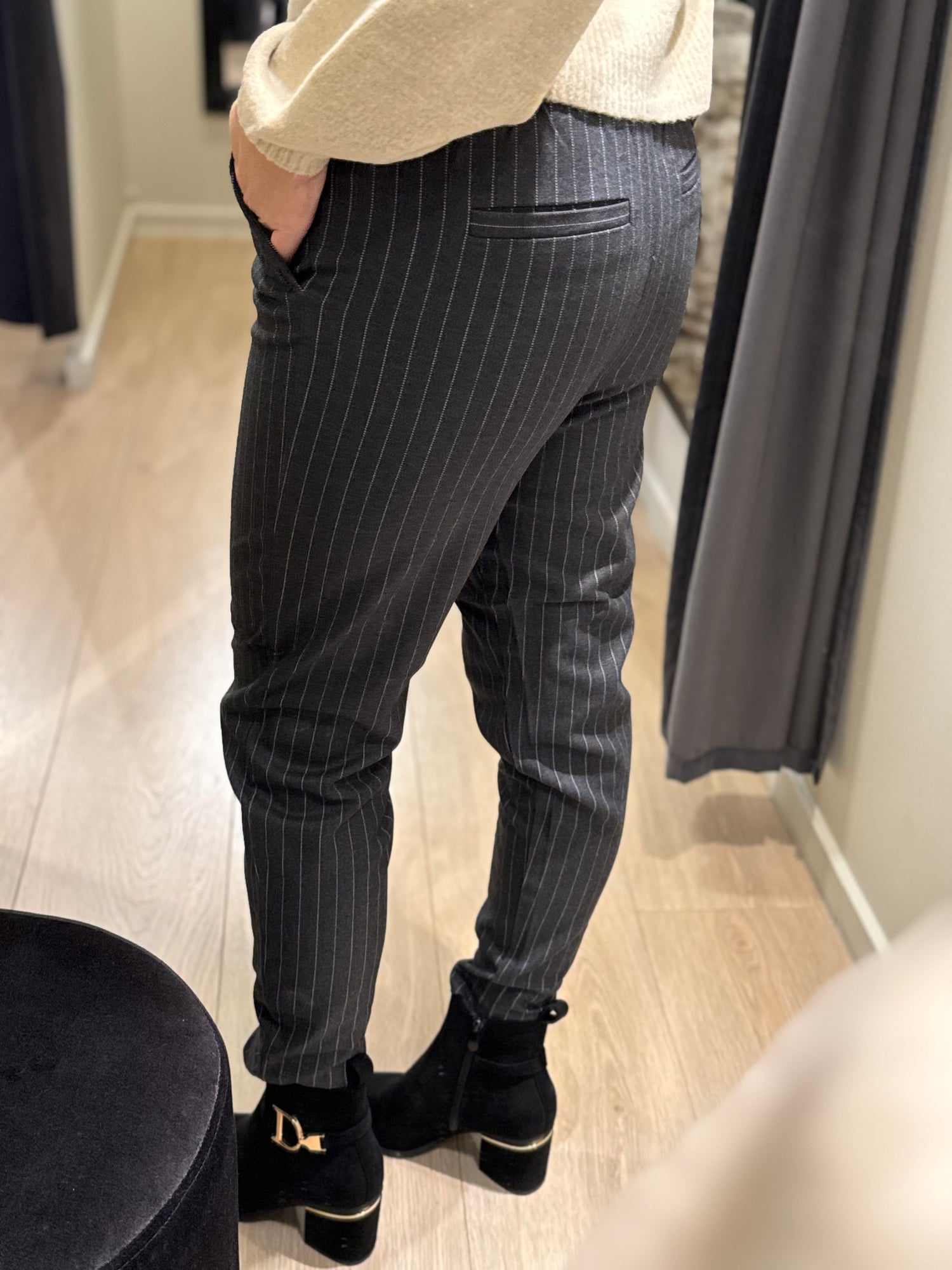 ONLY - Poptrash-Naja - Buks Grå Benlængde 30