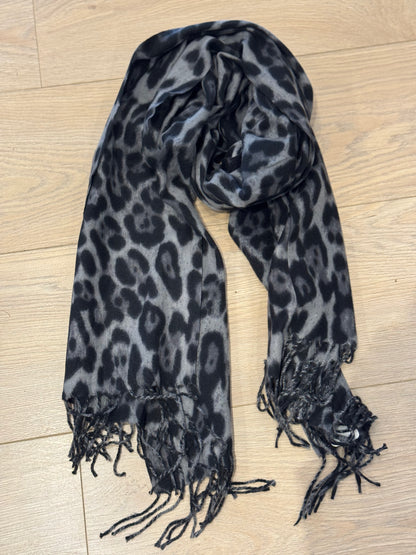 By Lagoni - Leo tørklæde - Grå