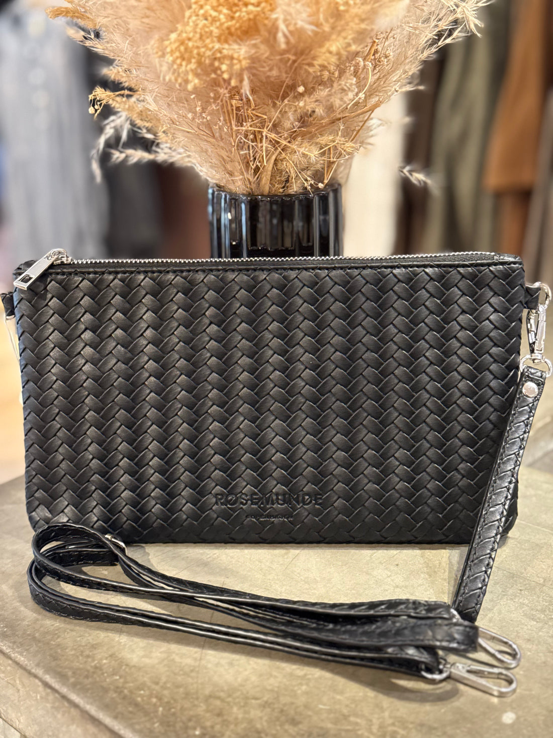 Rosemunde - Cluch - Sort m. sølv
