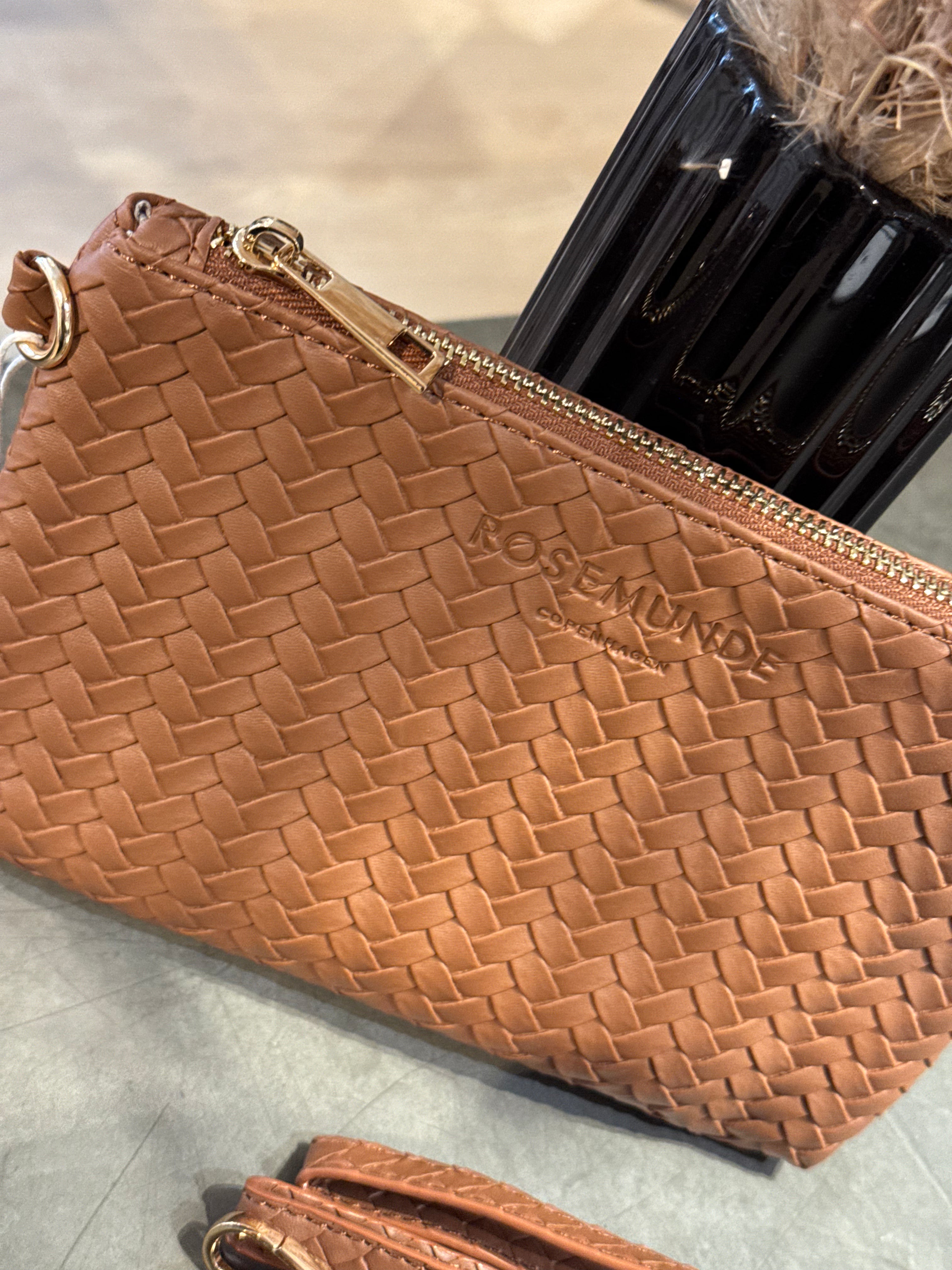 Rosemunde - Clutch - Cognac m. guld