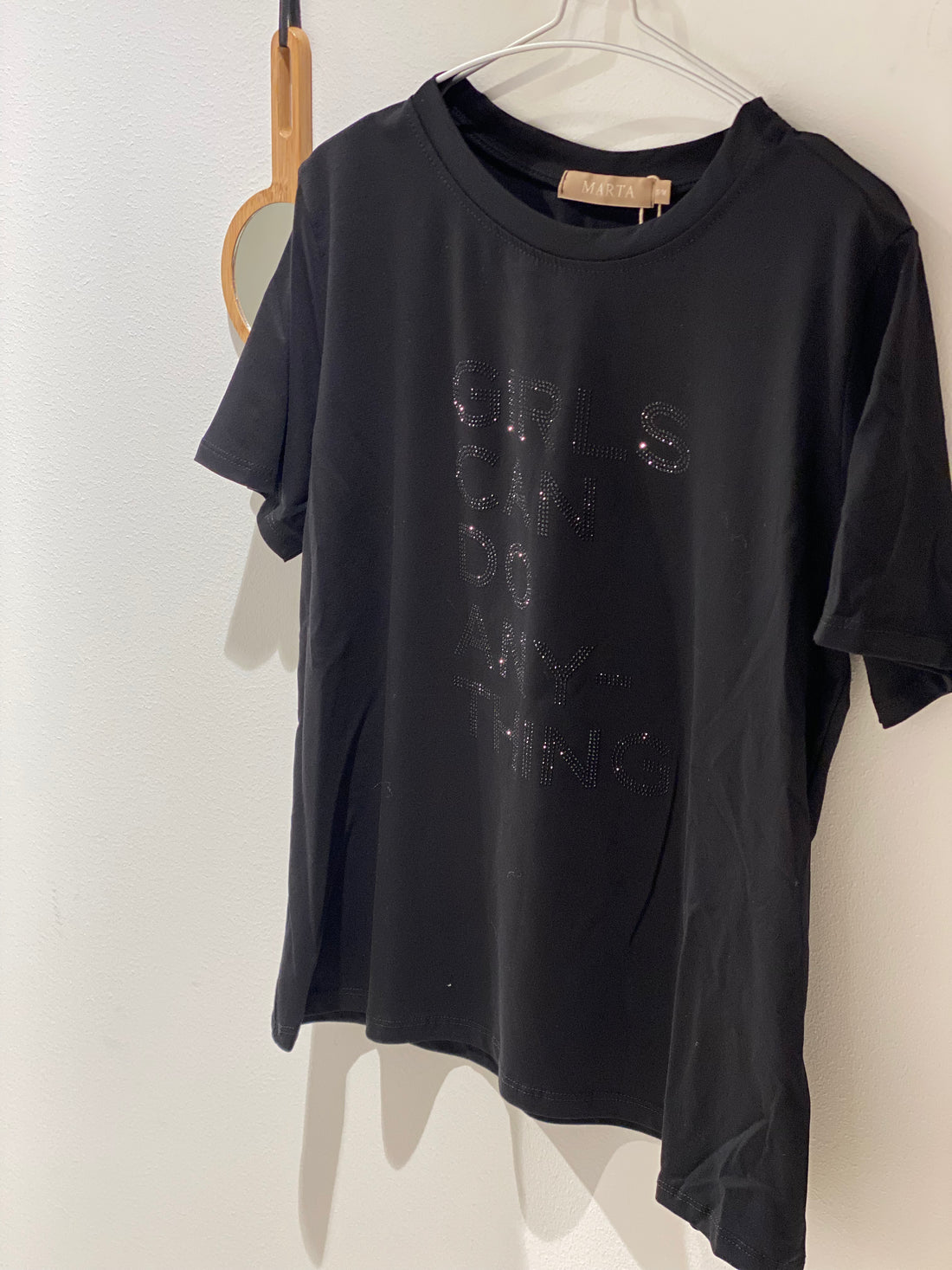 Marta - Sunshine - T-Shirt Sort