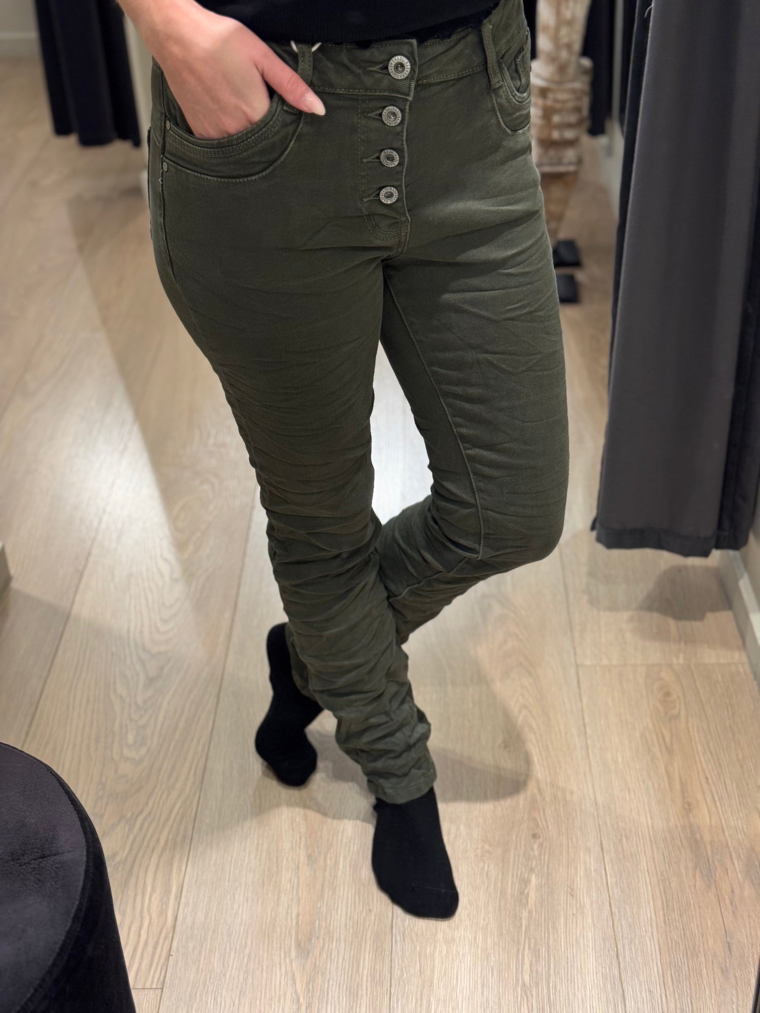 Jewelly - Jeans - Grøn Knapper