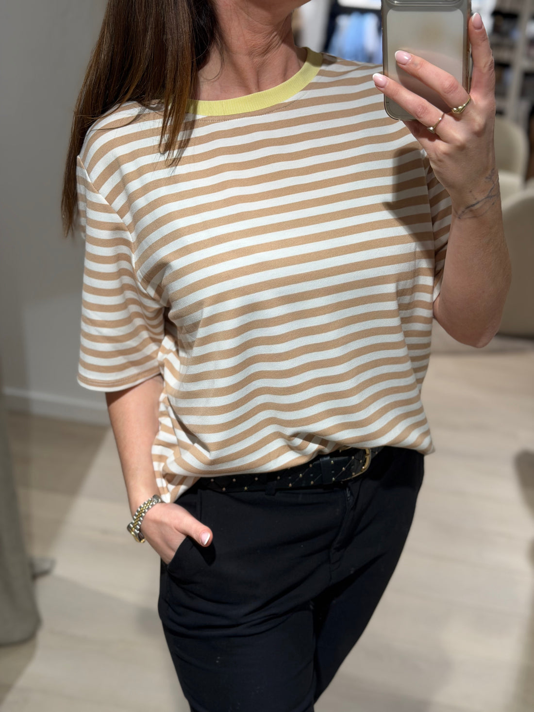 Marta Du Chateau - Jamila - T-shirt - Beige mix