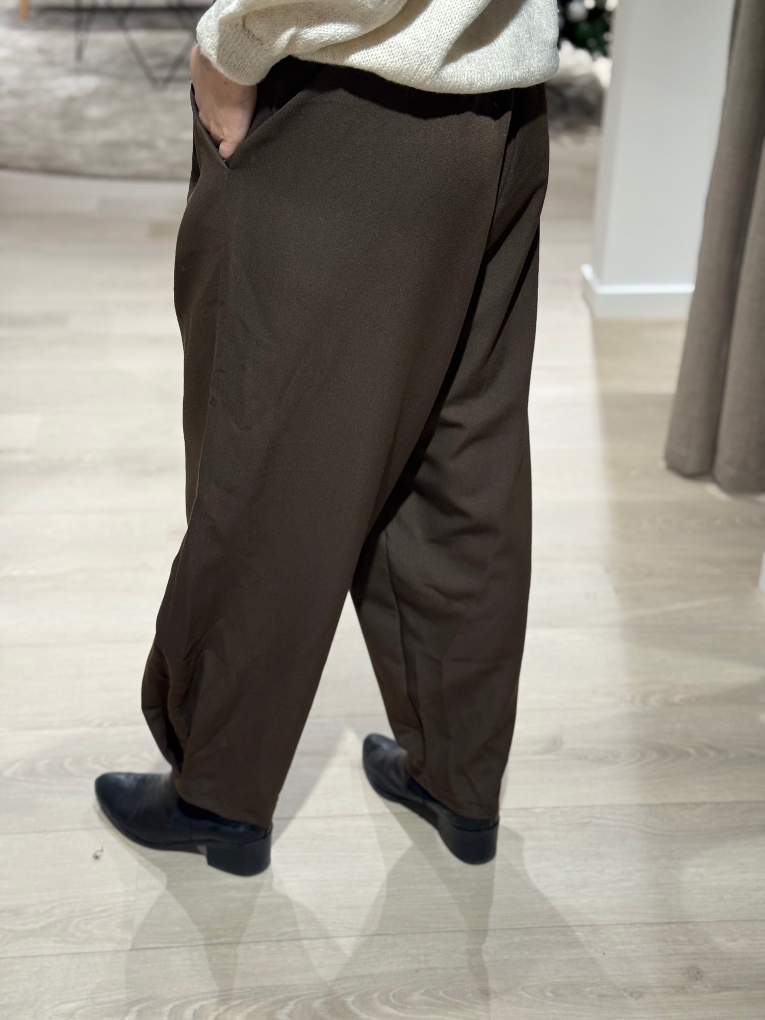 Mata - Fienna - Buks Brun