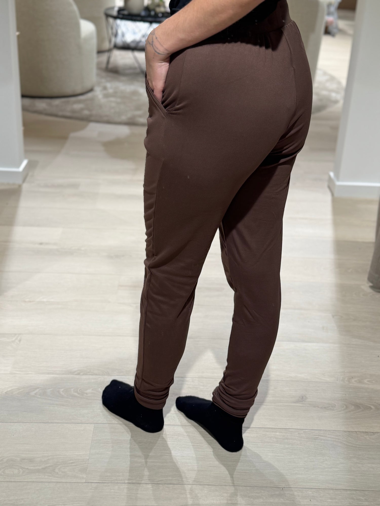 LIBERTÈ - Fleece buks - Brun