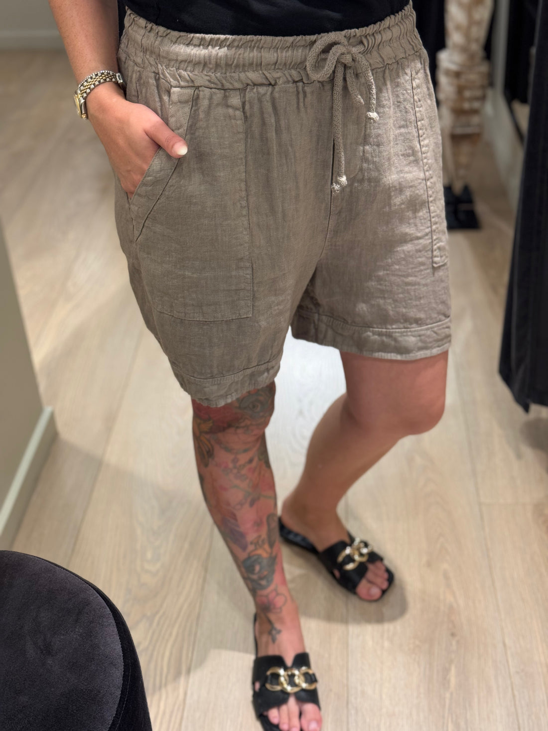 Marta - Kasis - Shorts Fango