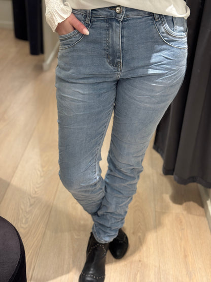 Jewelly - Jeans - Lys Buks