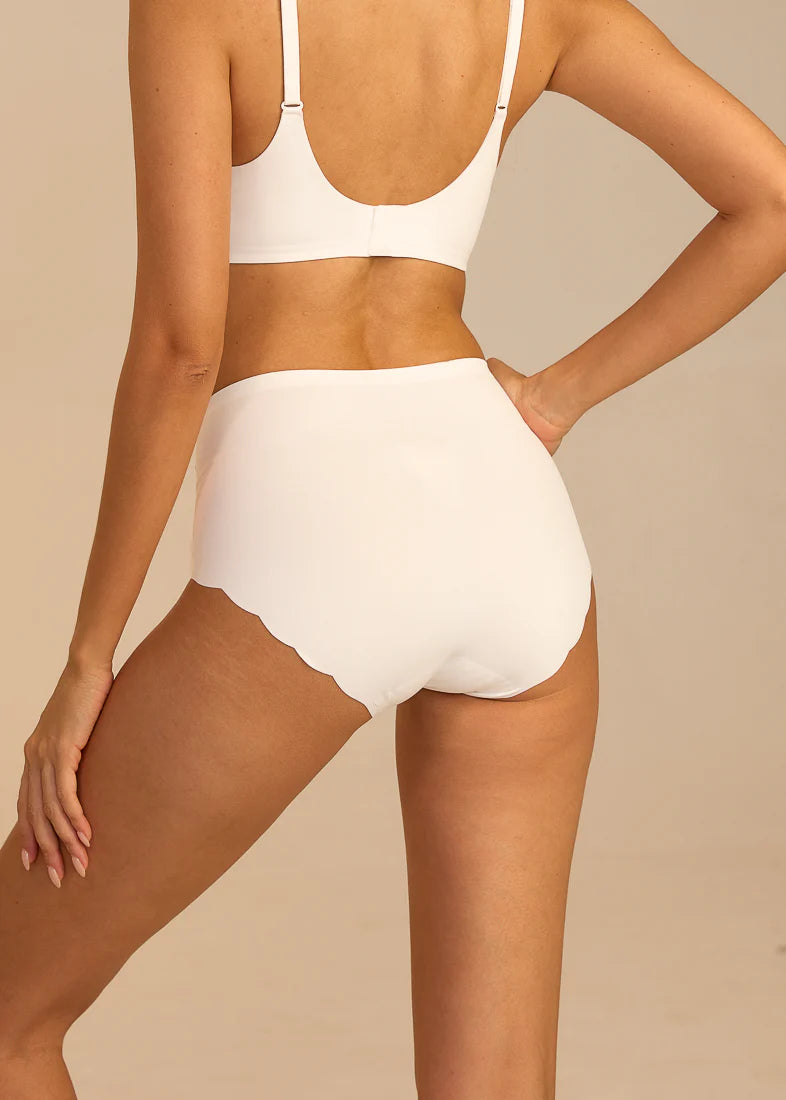 FEMIFEMME HIGHWAIST MAXI TRUSSER - Hvid