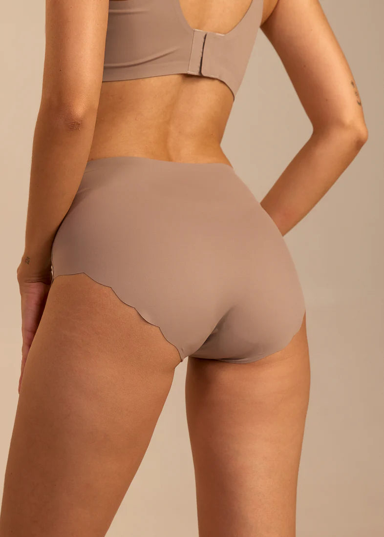 FEMIFEMME Highwaist Maxi Trusser - Mocha