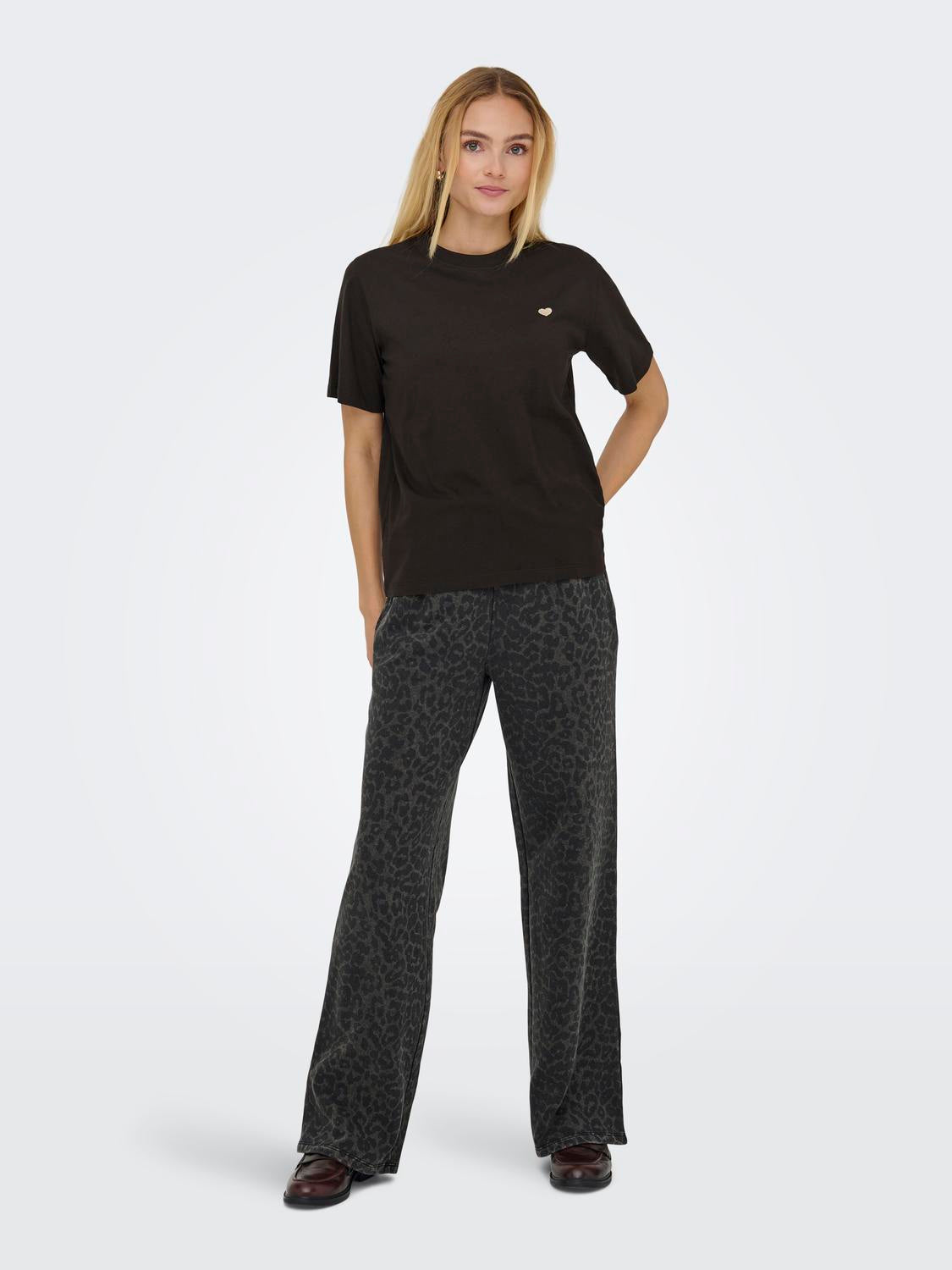 JDY - Pisa - T-shirt - Chokolde